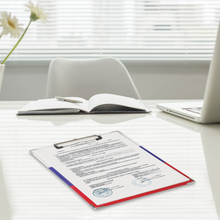 Доска-планшет BRAUBERG "Flag" с прижимом А4 (226х315 мм), российский флаг, картон/ламинированная бумага, 232235 - Планшеты и клипборды