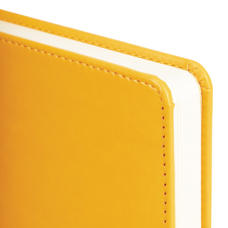 Ежедневник недатированный А5 138х213 мм BRAUBERG "Imperial" под кожу, 160 л., желтый, 111858 - Ежедневники с покрытием "под кожу и ткань"