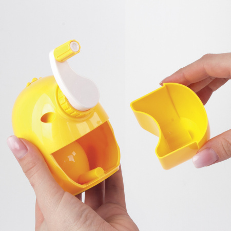 Точилка механическая ПИФАГОР "Цыпа", + ручная точилка, корпус ассорти, 228485 - Точилки механические