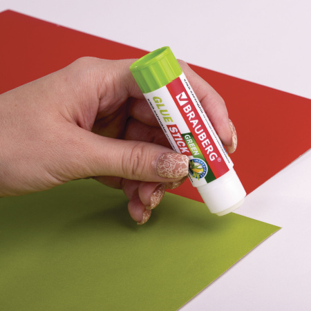 Клей-карандаш на натуральной основе BRAUBERG GREEN, 15 г, 270437 - Клей-карандаш
