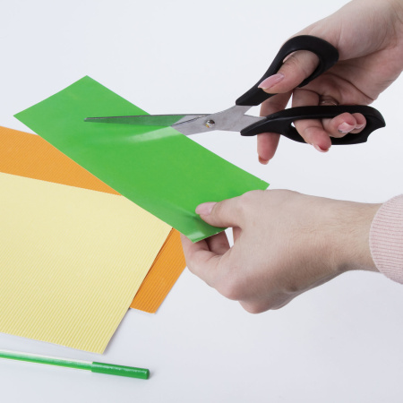 Ножницы STAFF Basic 210 мм, чёрные, ПВХ чехол с европодвесом, 235460 - Ножницы универсальные