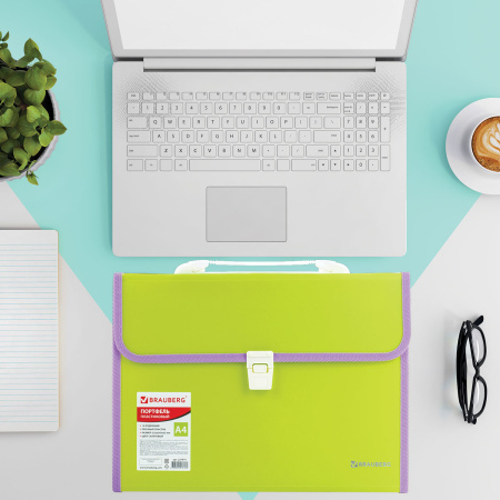 Папка-портфель пластиковая BRAUBERG "JOY", А4 (330х245х35 мм), 13 отделений, с окантовкой, салатовая, 227974 - Портфели пластиковые