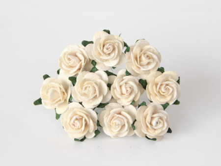 Розы миди 2 см, цвет - молочные, 5 шт