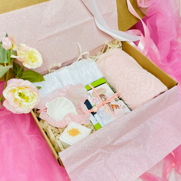 Подарочный набор по уходу за телом бьюти бокс - Подарочные наборы