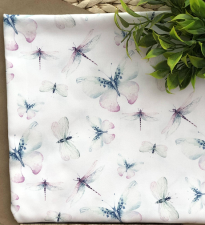 Ткань для рукоделия "Бабочки" 30*80 см. 100% хлопок, плотность 140 г/м2