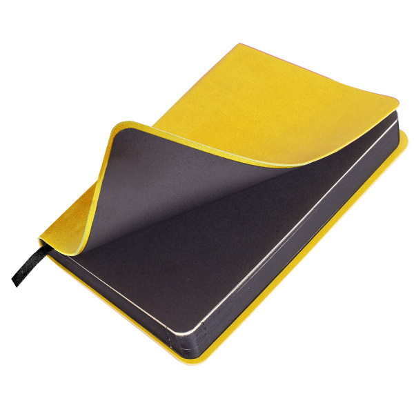 Ежедневник недатированный МАЛЫЙ 100х150 мм А6 BRAUBERG "Metropolis Mix", под кожу, 136 л., желтый, 113303 - Ежедневники с покрытием "под кожу и ткань"
