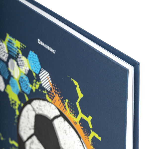 Дневник 5-11 класс 48 л., твердый, BRAUBERG, выборочный лак, с подсказом, "Футбол", 106636 - Дневники для старших классов