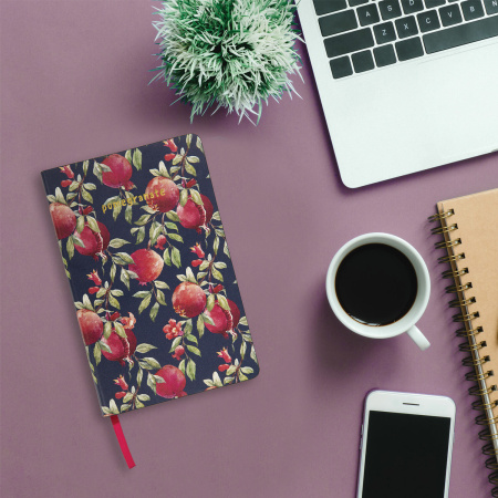 Ежедневник недатированный А5 (138х213 мм), BRAUBERG VISTA, под кожу, гибкий, 136 л., "Pomegranate", 112022 - Ежедневники с покрытием "под кожу и ткань"