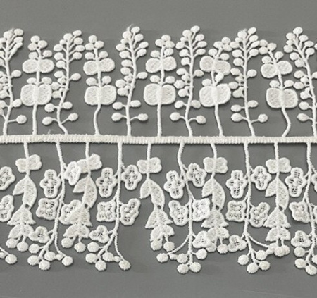 Кружево "Яблочки и ягодки", ширина 11,5 см, цвет Ivory (45 см)
