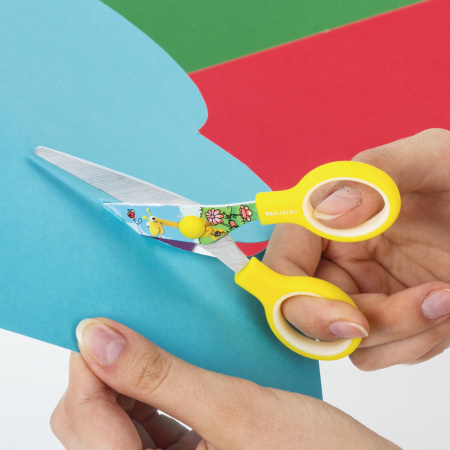 Ножницы BRAUBERG "Kid Series", 130 мм, жёлтые, с цветной печатью "Жирафы", закругленные, 232269 - Ножницы детские