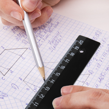 Линейка пластиковая 20 см, BRAUBERG, непрозрачная, черная, 210607 - Линейки