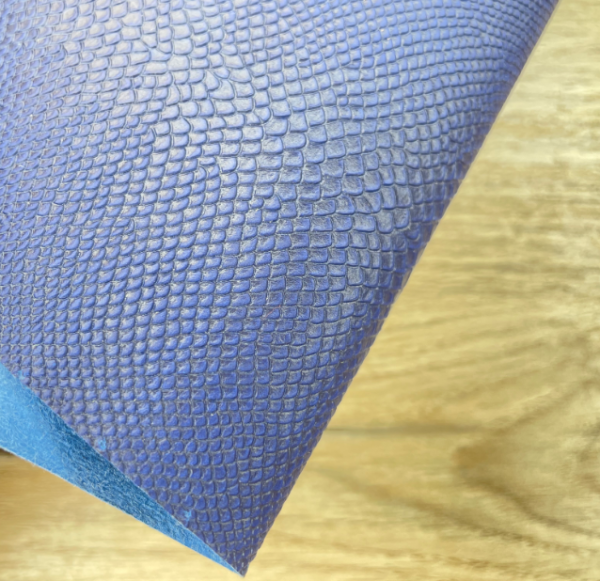 Переплетный кожзам (Италия), тиснение питон, темно-синий, отрез 28*100 см - Кожзам и экокожа