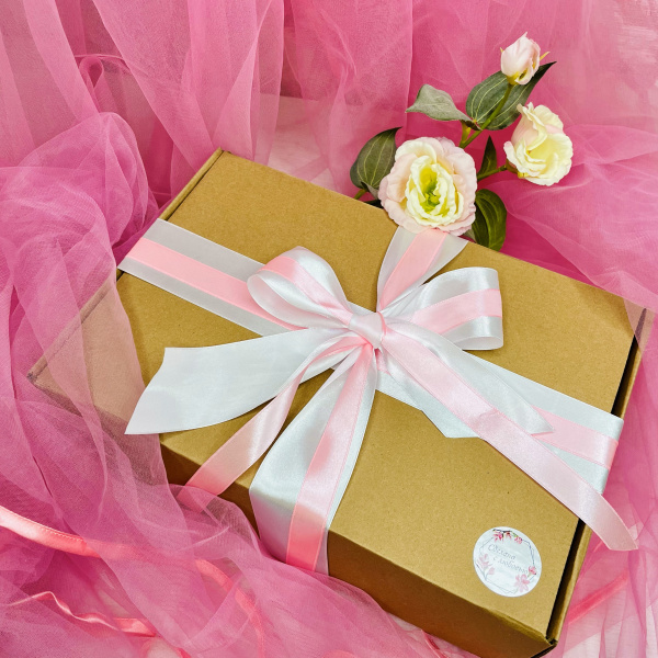 Подарочный набор по уходу за телом бьюти бокс - Подарочные наборы