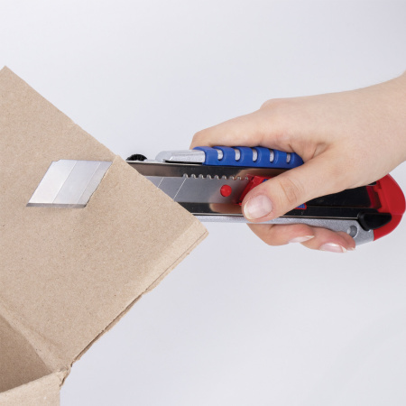 Лезвия для ножей ширина 25 мм BRAUBERG, КОМПЛЕКТ 10 шт., в пластиковом пенале, 237449 - Лезвия сменные для ножей