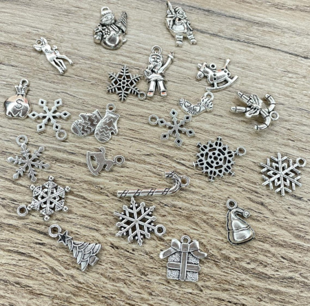 Набор металлических подвесок "Рождество" серебро, размер карамельки 26*10 мм