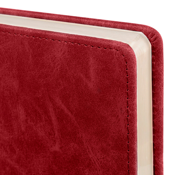 Ежедневник недатированный А5 138х213 мм BRAUBERG "Status", под кожу, 160 л., красный, 113364 - Ежедневники с покрытием "под кожу и ткань"