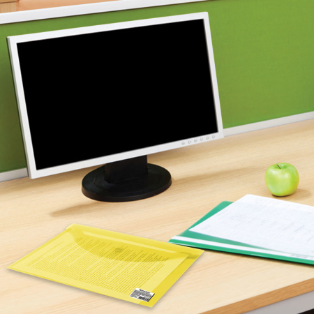 Папка-конверт с кнопкой МАЛОГО ФОРМАТА (240х190 мм), А5, прозрачная, желтая, 0,18 мм, BRAUBERG, 224028 - Папки-конверты с кнопкой