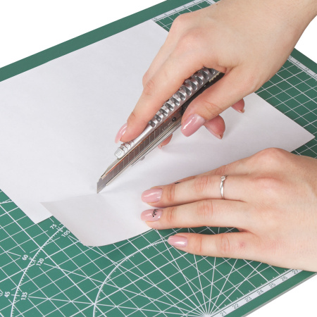 Коврик (мат) для резки BRAUBERG, 3-слойный, А2 (600х450 мм), двусторонний, толщина 3 мм, зеленый, 236903 - Коврики настольные для резки