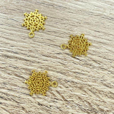 Металлическая подвеска "Снежинка 5" золото, размер 20*15 мм, 7 шт