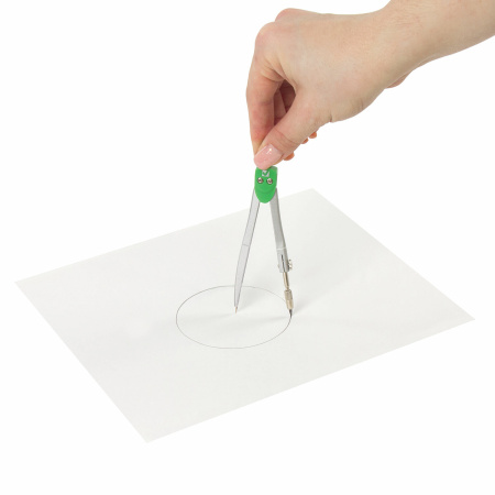 Готовальня BRAUBERG "Klasse", 3 предмета: циркуль 125 мм, точилка, грифель, пенал с подвесом, 210660 - Циркули и готовальни