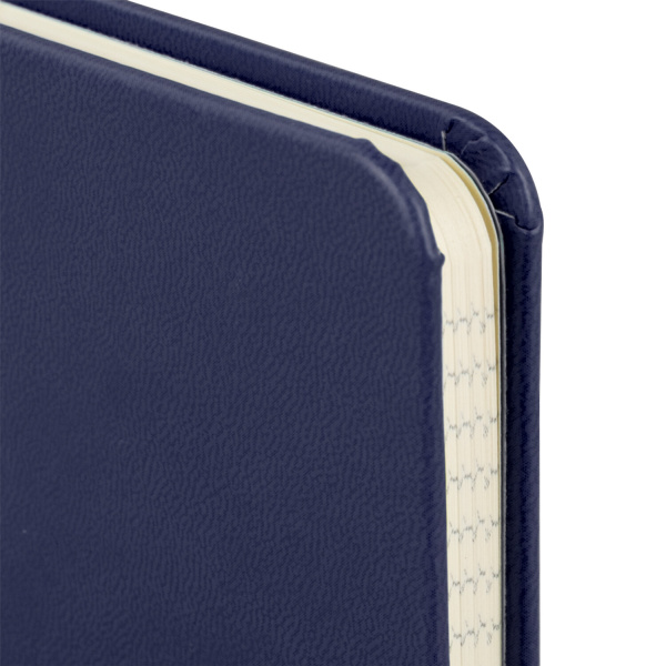 Блокнот А5 (148x218 мм), BRAUBERG "Metropolis X", под кожу, 80 л., резинка, клетка, темно-синий, 111031 - Бизнес-блокноты и бизнес-тетради