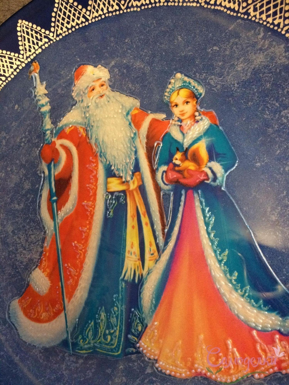 Новогодняя декоративная тарелка