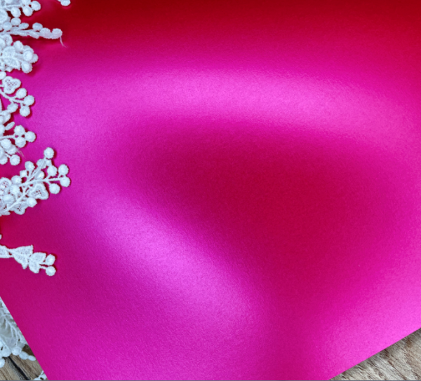 Дизайнерская бумага с металлизированным покрытием, цвет розовый металик, плотность 250 гр., размер 35*50 см - Дизайнерская бумага