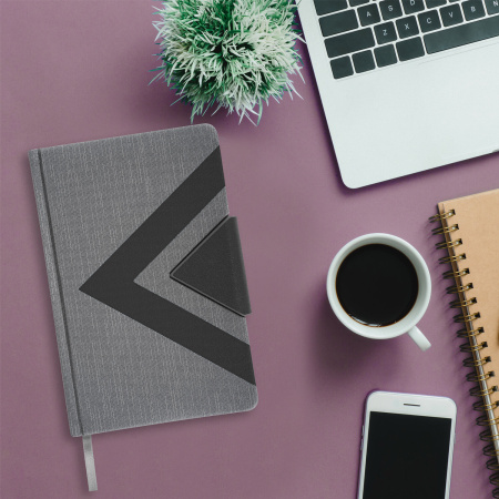 Ежедневник недатированный А5 138x213 мм BRAUBERG "Waves" под кожу, застежка 160 л., черный/серый, 111875 - Ежедневники с покрытием "под кожу и ткань"