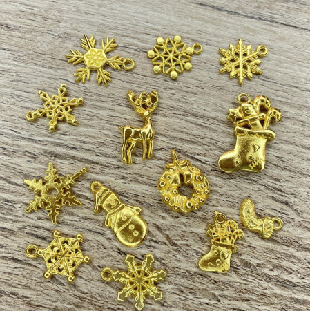 Набор металлических подвесок "Рождество 3" золото, размер большей 23*20 мм
