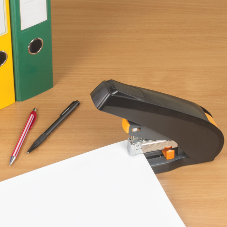 Степлер ЭНЕРГОСБЕРЕГАЮЩИЙ МОЩНЫЙ №24/6-23/13 BRAUBERG "Easy Press", до 100 листов, БЕЗ УСИЛИЙ, 224350 - Степлеры мощные