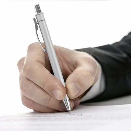 Ручка подарочная шариковая BRAUBERG "Vocale", СИНЯЯ, корпус серебристый с хромированными деталями, линия письма 0,5 мм, 143490 - Ручки бизнес-класса