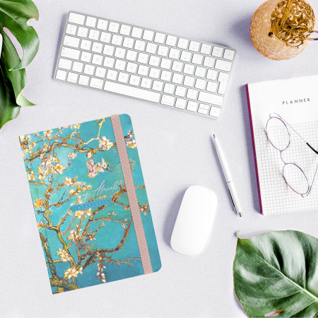 Ежедневник недатированный с резинкой А5 (145х203 мм), BRAUBERG, твердый, фольга, 128 л., "Almond", 114568 - Ежедневники с твердой обложкой