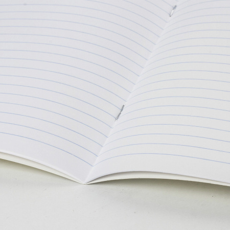 Тетрадь 18 л. BRAUBERG КЛАССИКА, линия, обложка картон, АССОРТИ (5 видов), 401992 - Тетради 12-24 листов