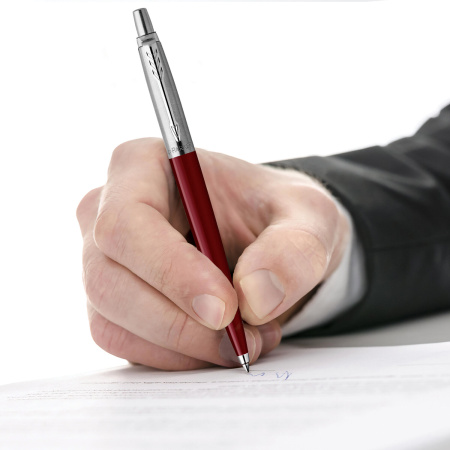 Ручка шариковая PARKER "Jotter Plastic CT", корпус красный, детали из нержавеющей стали, синяя, R0033330 - Ручки шариковые подарочные