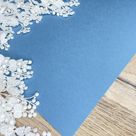 Дизайнерская бумага с текстурой "микровельвет" цвет ультрамарин, плотность 280 гр., размер 35*50 см