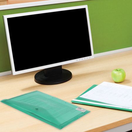 Папка-конверт с кнопкой BRAUBERG, А4, до 100 листов, прозрачная, зеленая, СВЕРХПРОЧНАЯ 0,18 мм, 224810 - Папки-конверты с кнопкой