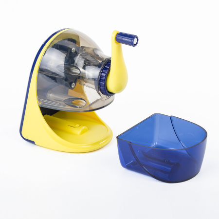 Точилка механическая BRAUBERG "MULTICOLOR", корпус с печатью, 228489 - Точилки механические