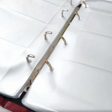 Визитница на кольцах BRAUBERG "Imperial", на 240 визиток, под гладкую кожу, бордовая, 231665 - Визитницы настольные