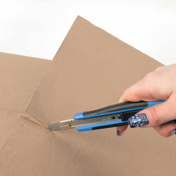 Лезвия для ножей 9 мм BRAUBERG, КОМПЛЕКТ 10 шт., толщина лезвия 0,38 мм, в пластиковом пенале, 230924 - Лезвия сменные для ножей