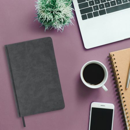 Ежедневник недатированный А5 138х213 мм BRAUBERG "Status" под кожу, 160 л., черный, 113361 - Ежедневники с покрытием "под кожу и ткань"