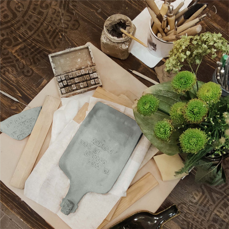 Глина для лепки голубая ОСТРОВ СОКРОВИЩ, 1 кг, вакуумированная, готовая, размачиваемая, 227138 - Пластичная масса для моделирования