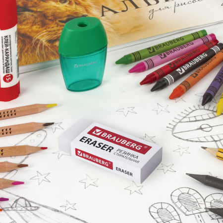 Ластик большой BRAUBERG EXTRA, 60х24х11 мм, белый, прямоугольный, экологичный ПВХ, картонный держатель, 228074 - Ластики классические