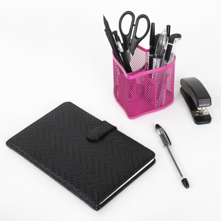 Подставка-органайзер BRAUBERG "Germanium", металлическая, в виде сердца, 3 секции, розовая, 231983 - Подставки канцелярские без наполнения