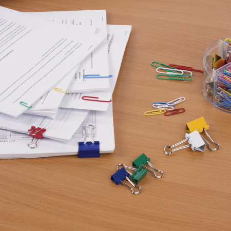 Набор BRAUBERG, зажимы 19 мм/15 шт., 25 мм/8 шт., скрепки 28 мм/152 шт. и 50 мм/50 шт., 223517 - Наборы канцелярских мелочей