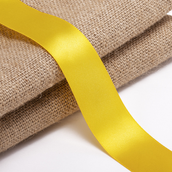 Лента атласная ширина 38 мм, длина 23 м, желтая, BRAUBERG, 591513 - Ленты для декора, рукоделия и упаковки подарков