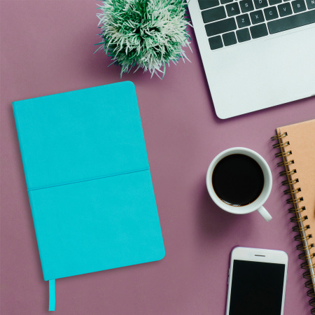 Блокнот А5 (148x218 мм), BRAUBERG "Metropolis X", под кожу, 80 л., резинка, клетка, бирюзовый, 111035 - Бизнес-блокноты и бизнес-тетради