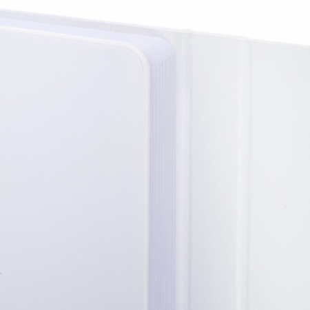 Ежедневник датированный 2023 А5 138x213 мм BRAUBERG "Towny", под кожу, клапан, белый, 114011 - Ежедневники с покрытием "под кожу и ткань"