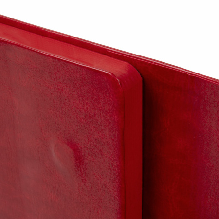 Ежедневник с магнитным клапаном недатированный, под кожу, А5, красный, BRAUBERG "Magnetic X", 113281 - Ежедневники с покрытием "под кожу и ткань"