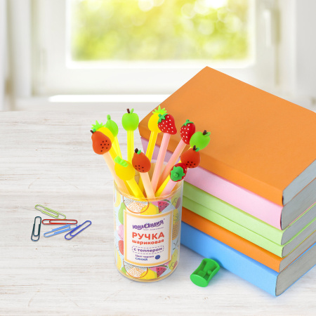 Ручка с топпером шариковая ЮНЛАНДИЯ "Фрукт", корпус ассорти, СИНЯЯ, пишущий узел 0,7 мм, 143810 - Ручки фигурные