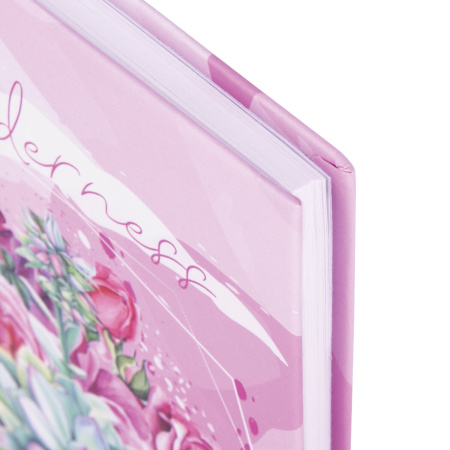 Блокнот МАЛЫЙ ФОРМАТ (110х147 мм), А6, 80 л., твёрдый, клетка, выборочный лак, STAFF, "Нежность", 114448 - Блокноты в книжном переплете